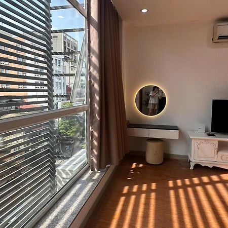 Luxe Paradise Residence 51 Ton Duc Thang Ханой Экстерьер фото